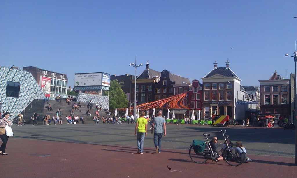 Groningens största torg.